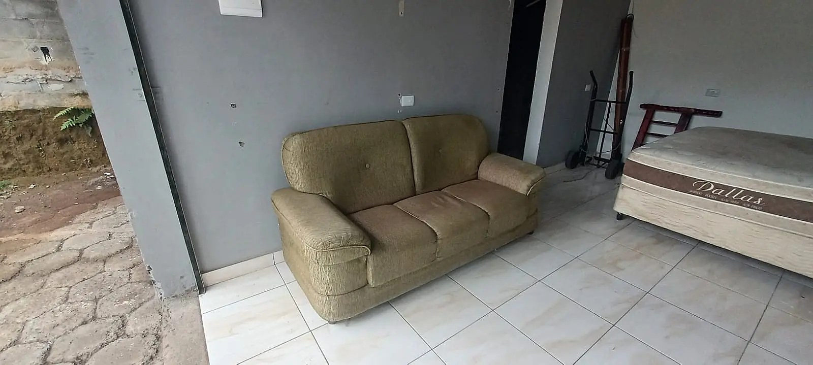 Sofá 2 lugares usado