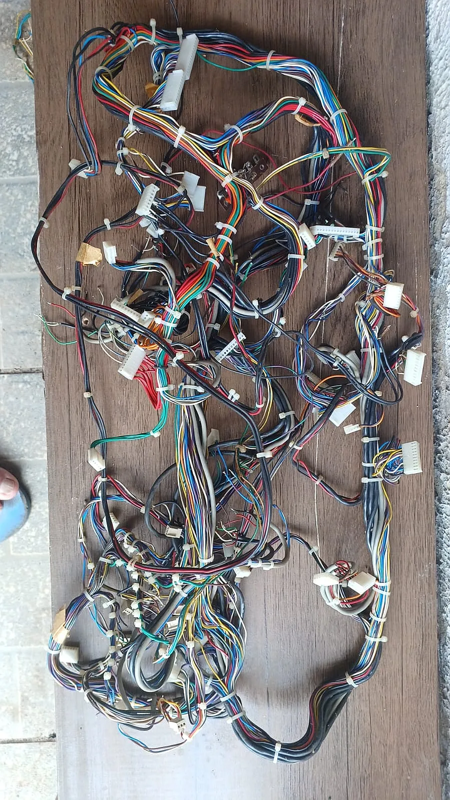 Detalhe de Chicote completo original para órgão eletrônico Minami ME-7100