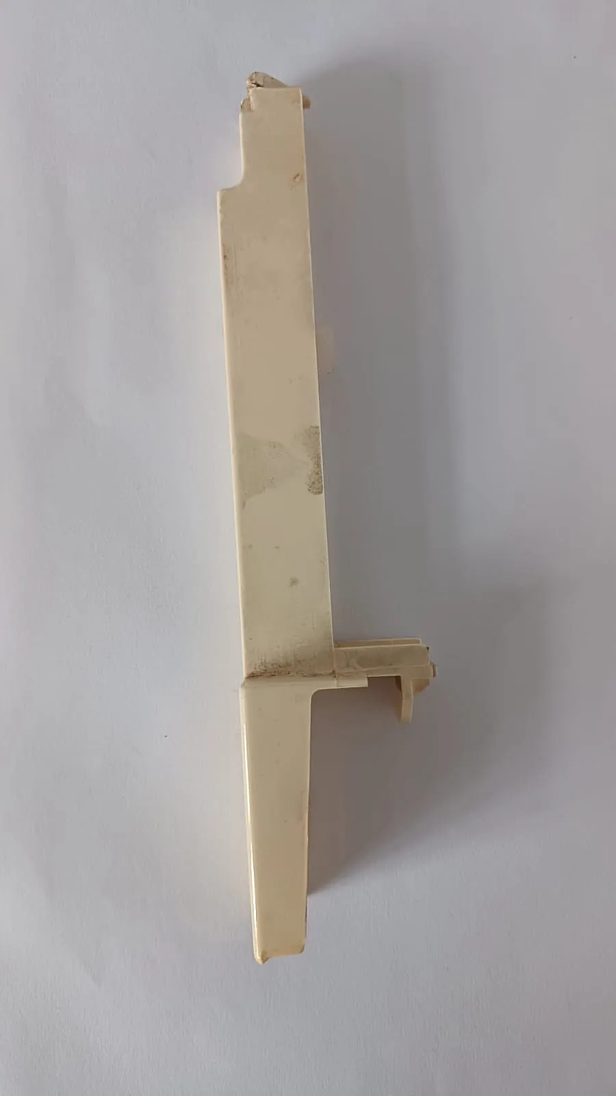 Detalhe de Peça de reposição do teclado inferior para órgão Minami ME-7100