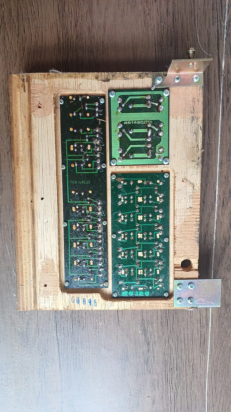 Detalhe de Placa De Registro Teclado Inferior Original Orgao Eletronico Minami Me 7100