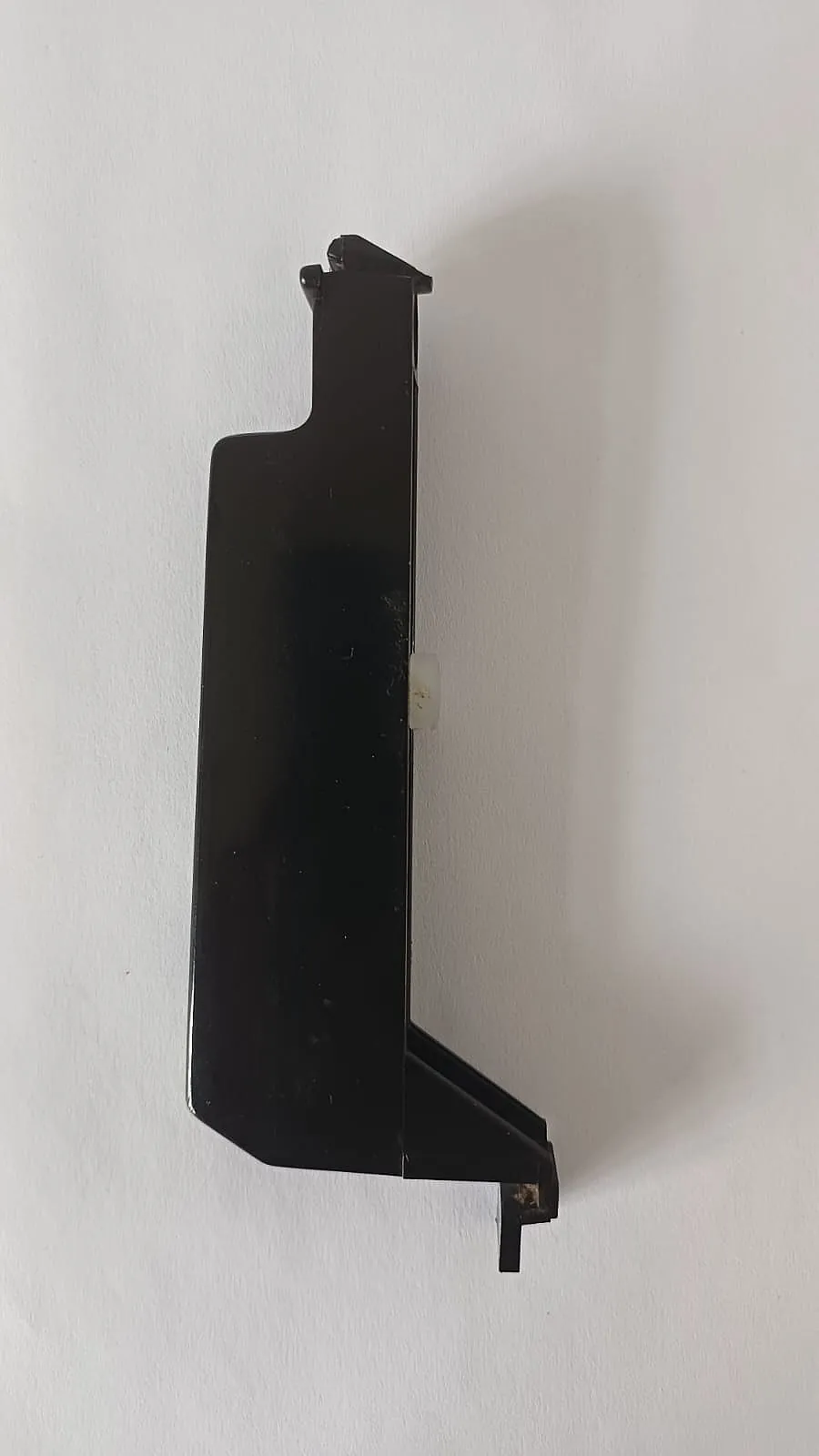 Detalhe de Tecla preta para órgão Minami ME-7100
