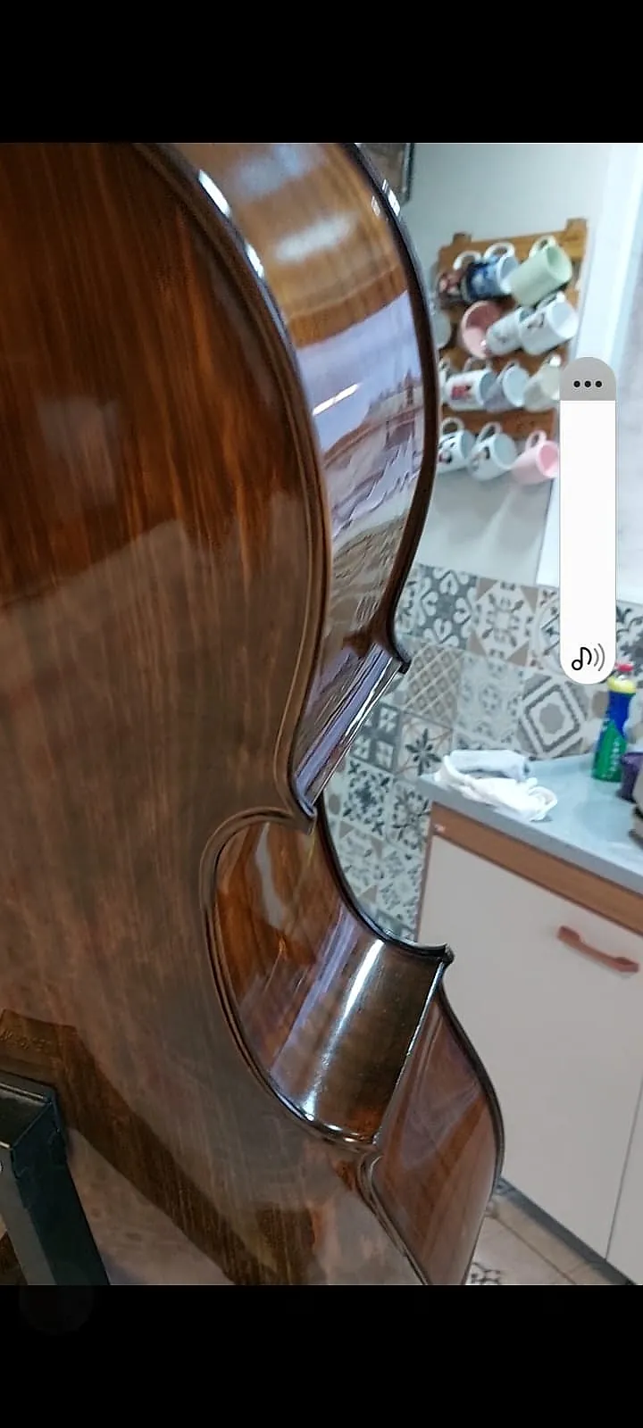 Violoncelo Rolin Série Ouro filetado, fabricação 2022