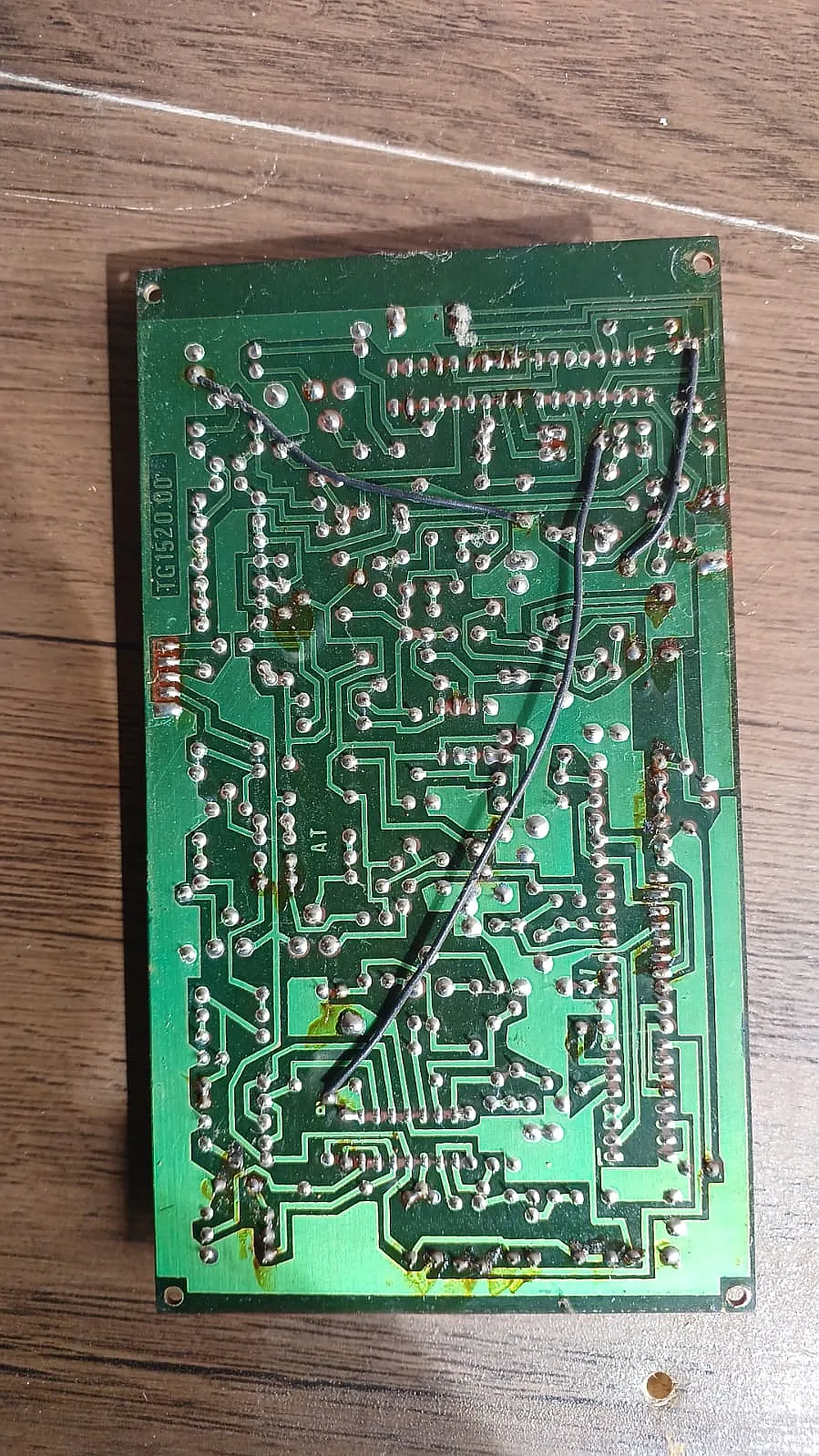 Placa Minami TG1520-00 para órgão eletrônico — no estado — lado das soldas